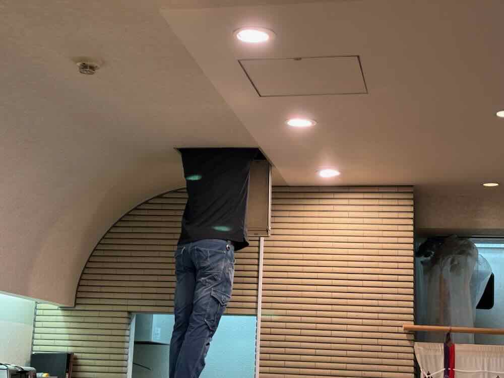 全熱交換機のフィルター交換